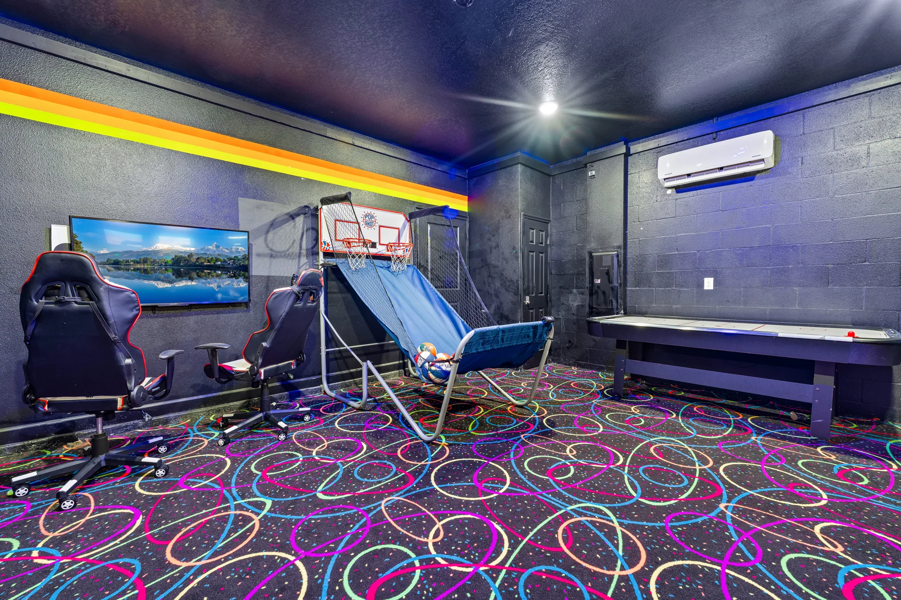 Hyperspace Hideaway's private arcade